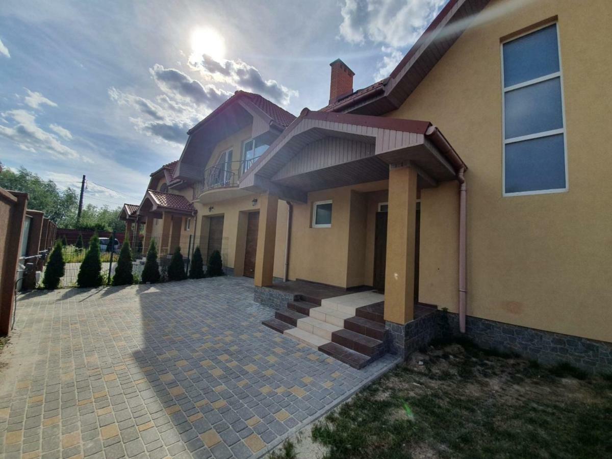 Апартаменты Премиум Класса На Гвардейской Užhorod Esterno foto